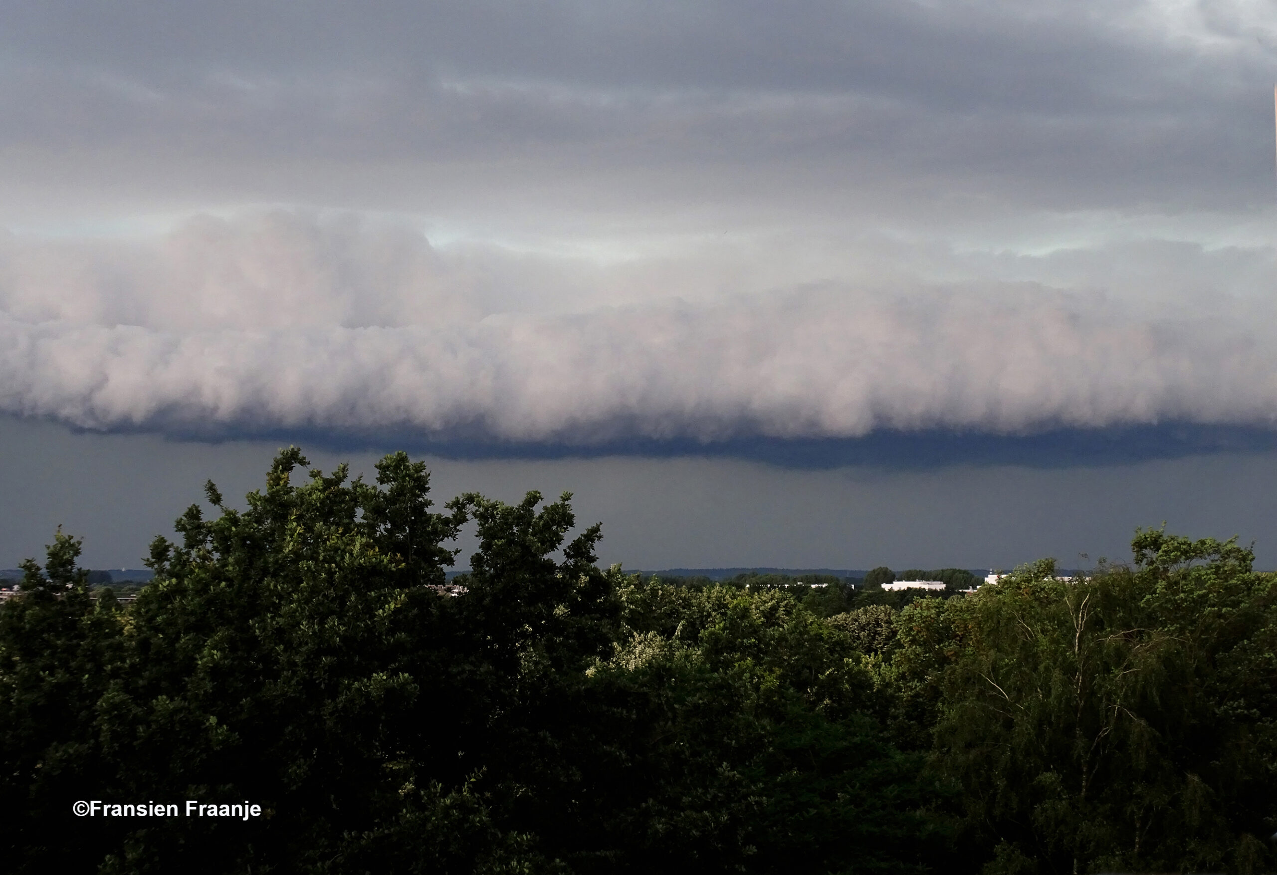 Zie hier het resultaat van de plankwolk, met rechts in beeld het Ziekenhuis Gelderse Vallei - Foto: ©Fransien Fraanje